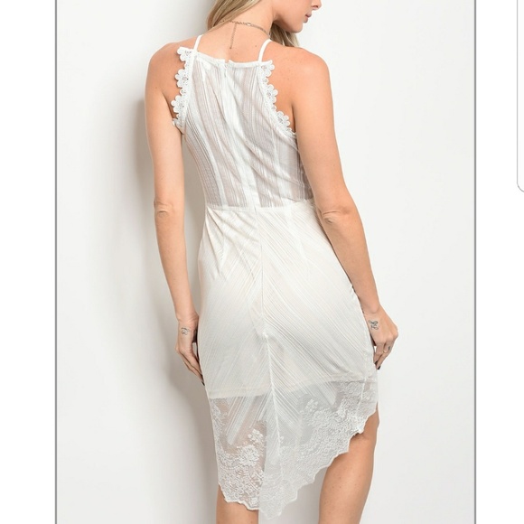 HOST PICK 💦IVORY LACE DRESS - Picture 2 of 2